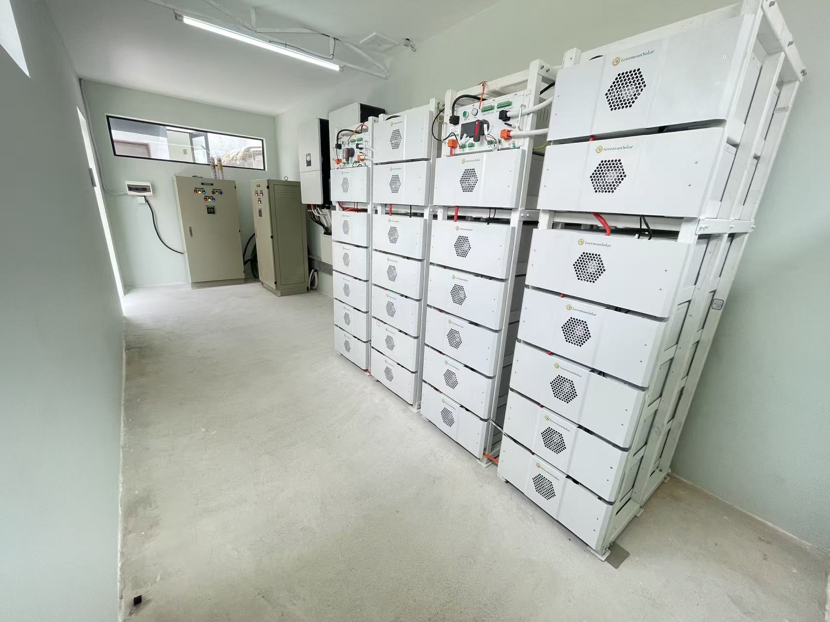 Sistem Hibrida Tenaga Surya De - Renewable Energy Bess ulasan dan harga